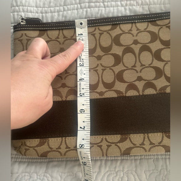 Coach iPad sleeve - Picture 3 of 5